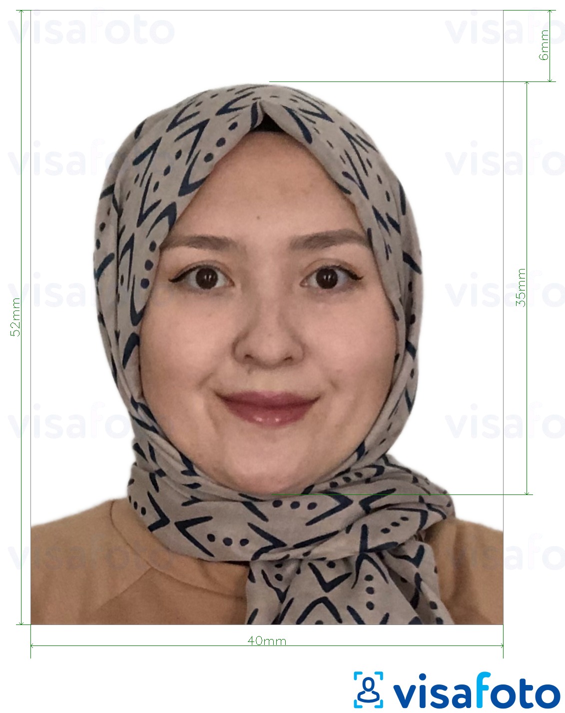 Ejemplo de foto para Pasaporte de Brunei 5.2x4 cm (52x40 mm) con la especificación del tamaño exacto